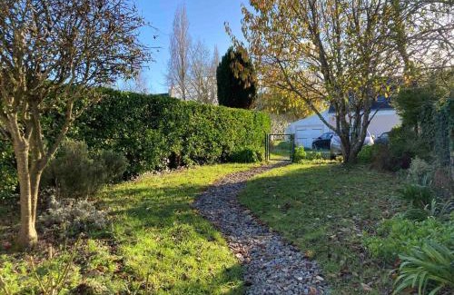 Le Palais Casa | Charmante Maison avec Jardin, Terrasse et Parking - Animaux Acceptés - FR-1-418-196