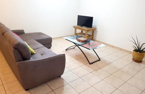 Le Tampon Casa | Charmante Maison avec Jardin à Tampon