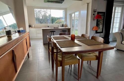 Luc-sur-Mer Casa | Charmante maison de 110m2 située à Luc à 800 m de la mer