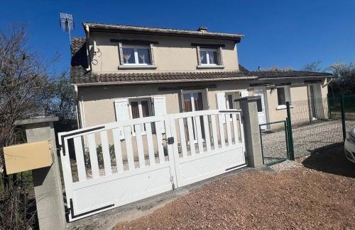 Azy-le-Vif Casa | Charmante maison de campagne