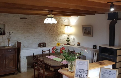 Nalliers Casa | Charmante Maison de Campagne