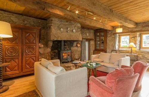 Guerande Casa | Charmante maison de paludier à Guérande, proche mer, jardin, tyrolienne, WIFI, Canal+, équipements bébé - FR-1-306-1102