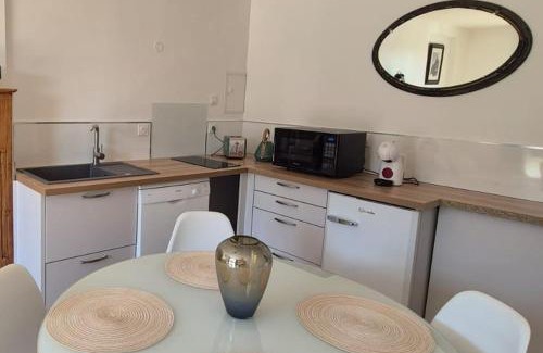 Chanteloup Casa | Charmante maison, entière au calme, sud avec jardin