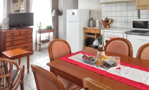 Primelin Casa | Charmante maison près de Primelin avec jardin et terrasse