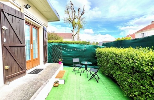 Domont Casa | Charmante Maisonnette au Calme à 25 min de Paris et Jeux Olympiques