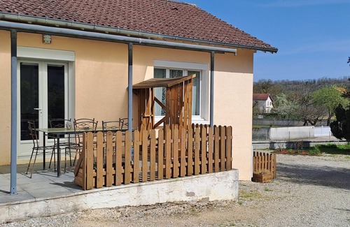 Torcenay Casa | Charmante Petite Maison