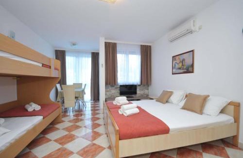 Centar Apartamento | Charmante Wohnung in Centar mit französischem Balkon