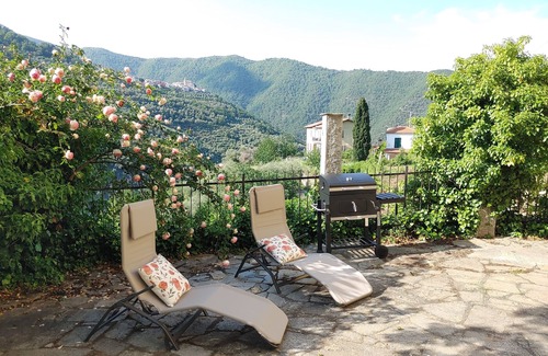 Tavole Casa | Charmantes Landhaus mit Pool und Großer Terrasse