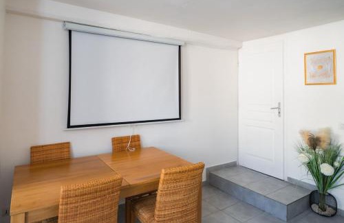 Nemours Apartamento | Charme ancien à 200M Château