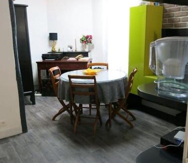 Vincennes Apartamento | Charme Belfort CityCosy