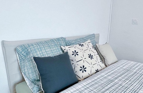 Mulhouse Apartamento | CHARME D'ANTAN, proche gare Dornach