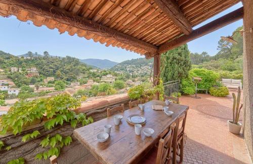 Sollies-Toucas Casa | Charme provençal Les amandiers piscine et animaux