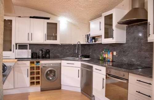 Royat Apartamento | Charme rare sous les voûtes accommodation in Royat