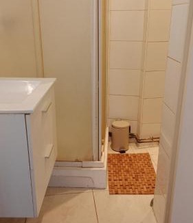 Aix-les-Bains Apartamento | Charme rez de rue