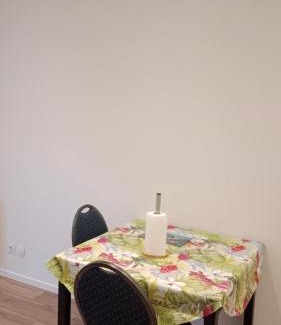 Aix-les-Bains Apartamento | Charme rez de rue