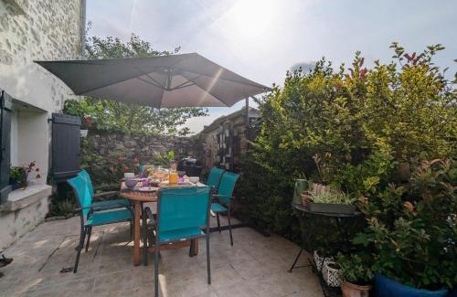 Saint-Victor-sur-Arlanc Cama Y Desayuno | Charme rural rénové en pleine nature - FR-1-582-503