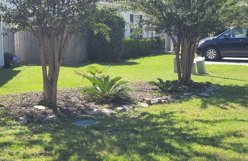 Myrtle Grove Cabaña | Charmed Beach Getaway