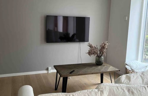 Amager Apartamento | Charmerende 3-værelses Lejlighed