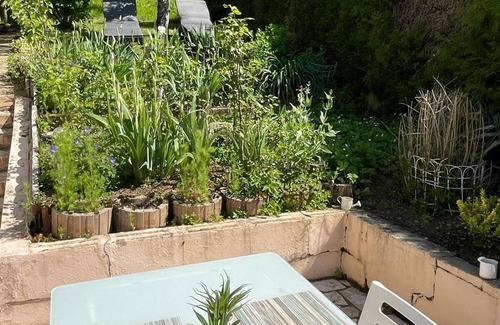 Changey Casa | Charmes lakeside house
