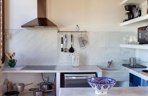 Churriana de la Vega Cabaña | Casa rural con encanto y piscina a 3 km de la ciudad de Granada. Aparcamiento
