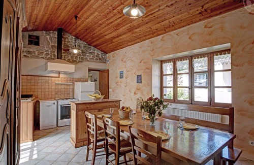 Essertines-en-Chatelneuf Cabaña | Casa rural Essertines-en-Châtelneuf, 2 dormitorios, 6 personas