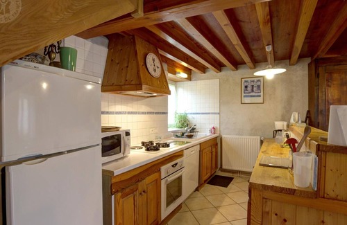 Saint-Bonnet-le-Courreau Cabaña | Alquiler de Gîte acogedor con terraza, amplio jardín y equipamiento completo en Saint-Bonnet-le-Courreau
