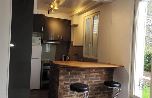 Villeneuve-Saint-Georges Apartamento | Charming Apartment