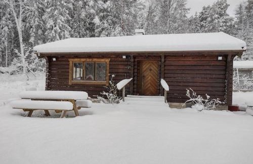 Upplands Vasby Municipality Casa | Charmig stuga mitt i naturen!