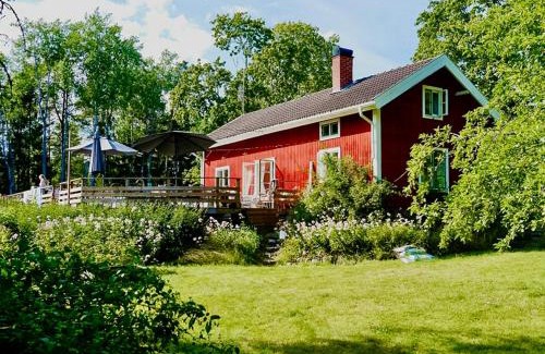 Norrtalje Casa | Charmigt Torp Från 1900-Talet I Billinge By