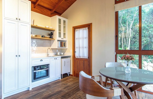 Sambaqui Casa | Charming Suite in Sambaqui