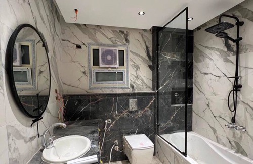 Al Arish Complejo | Charming 3-bedroom at Sama Resort with WiFi, AC in Al-Arish of North Sinai