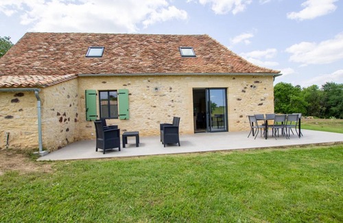 Montferrand-du-Perigord Cabaña | Casa rural en la campiña con terraza, terreno privado y todas las comodidades modernas