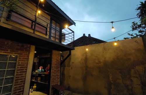 Mataram Casa | Charming 1-bedroom house with AC, WiFi in amazing Nusa Tenggara Bar