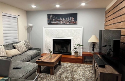 Somerset Casa | Charming 1-bedroom house in Franklin Township near Saint Peter’s Hos Rutgers U