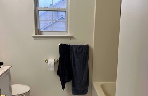Somerset Casa | Charming 1-bedroom house in Franklin Township near Saint Peter’s Hos Rutgers U