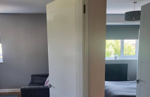 Knightcote Apartamento | Charming 1-bed Apartment Near Redditch Town Centre