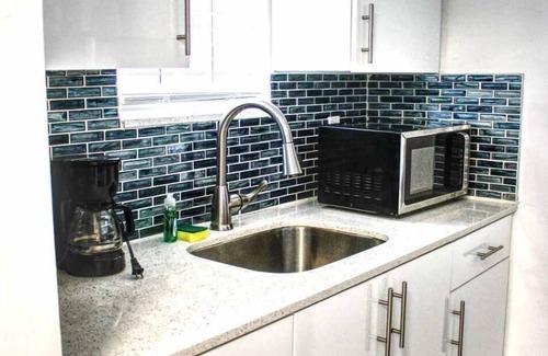 South Lake Apartamento | Beach Bliss: Cozy Apartment Steps from the beach