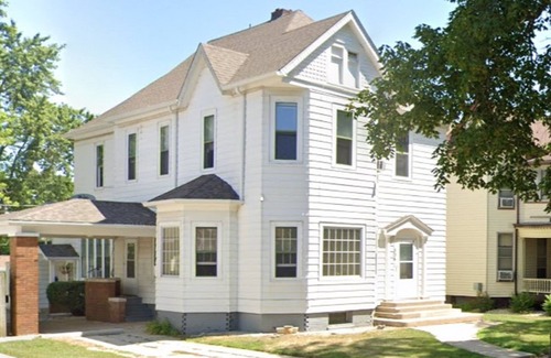 Bloomington Apartamento | Charming 1 Bed Historic Hideaway - Pet Friendly!