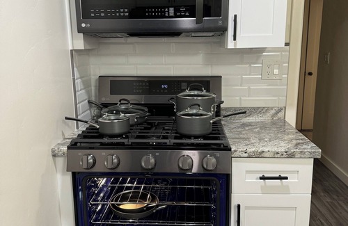West Sacramento Casa | Charming 1-bedroom house with WiFi, AC in nice West Sacramento