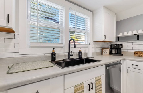 Big Stone Gap Casa | Charming 1-bedroom house in welcoming Big Stone Gap Virginia!