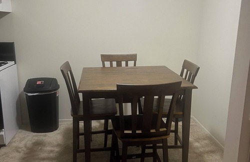 Wixom Apartamento | Charming 1-bedroom 1 bathroom apartment in the Metro Detroit Suburb Wixom