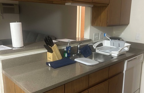 Wixom Apartamento | Charming 1-bedroom 1 bathroom apartment in the Metro Detroit Suburb Wixom