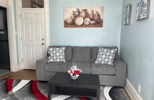 Huntington Apartamento | Charming 1-bedroom apartment with WiFi, AC in fabulous Huntington