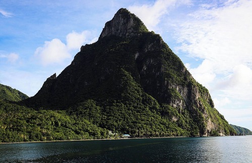 Soufriere Quarter Apartamento | Charming 1-bedroom apartment with WiFi, AC in wonderful Soufriere