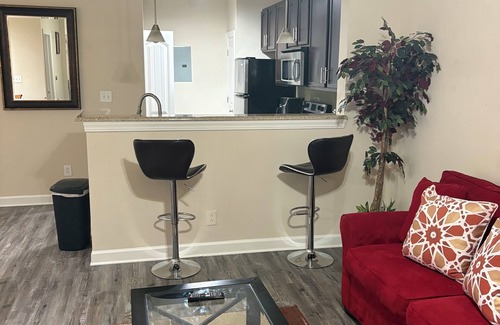 University Place Apartamento | Charming 1-bedroom apartment in phenomenal Charlotte with WiFi, fitness room