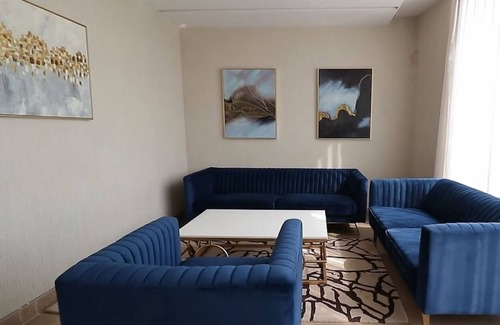 Gurugram Apartamento | Charming 1-bedroom apartment in Gurugram