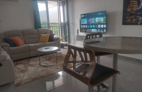 Eden Gardens Apartamento | Charming 1-bedroom apartment with WiFi and AC in wonderful Kingston