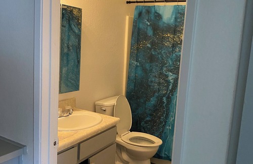 Victorville Apartamento | Charming 1-bedroom apartment in excellent Adelanto with WiFi, AC