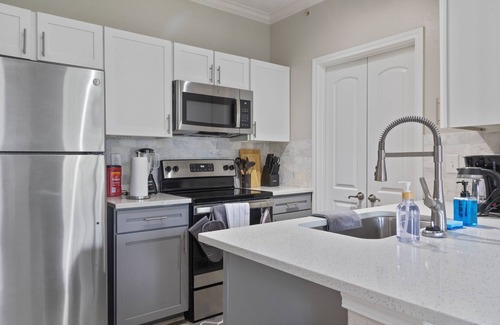 Alden Bridge Apartamento | Charming 1-bedroom apartment in Magnolia with fitness room, AC