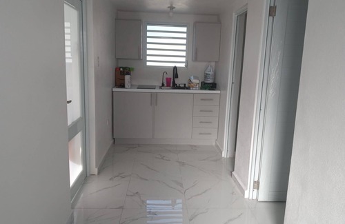 Rio Jueyes Apartamento | Charming 1-bedroom apartment in enjoyable Salinas with WiFi, AC